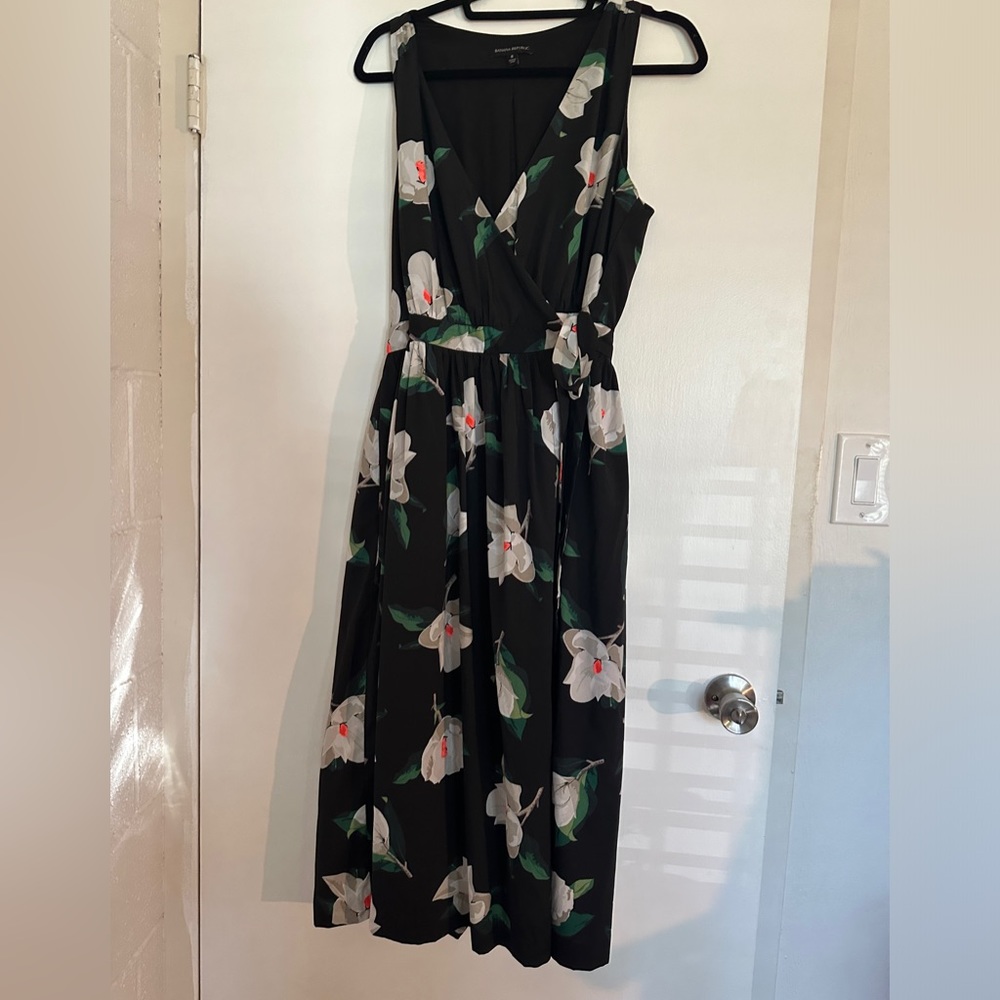 Banana Republic magnolia print wrap dress